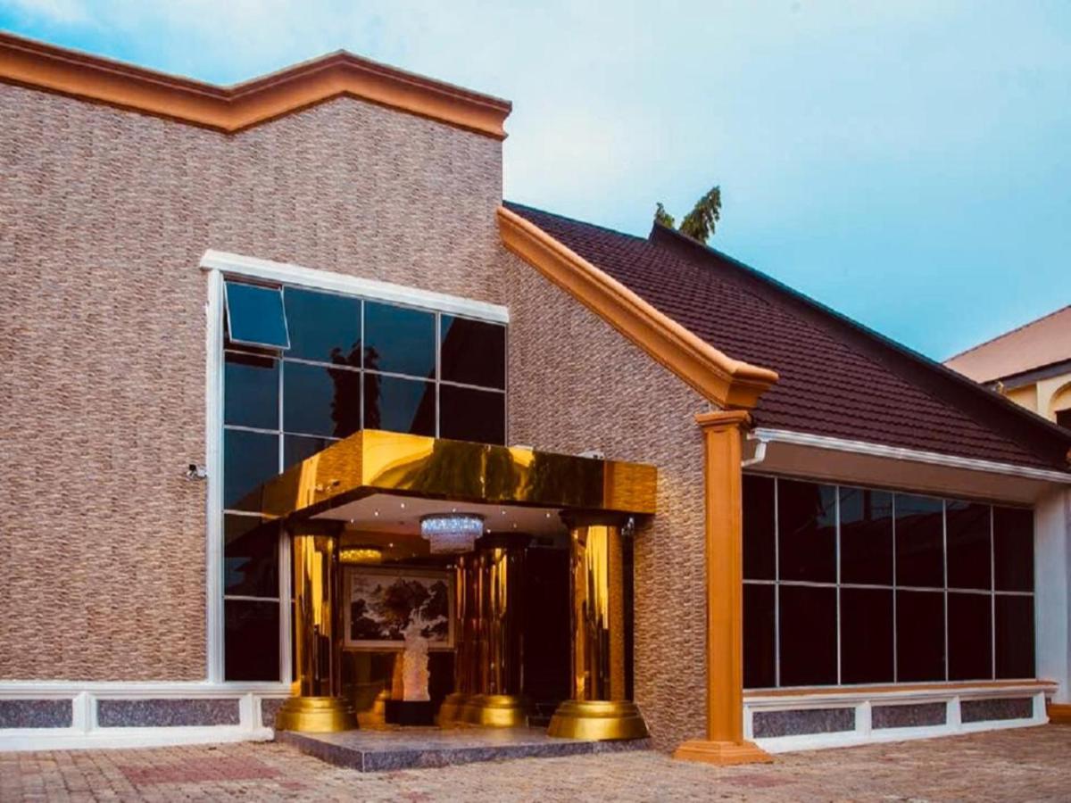 E-Suite Hotel Abuja Exterior photo